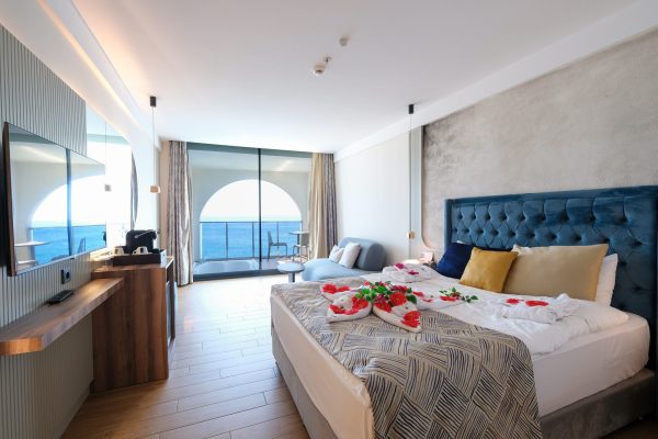 Suite-03